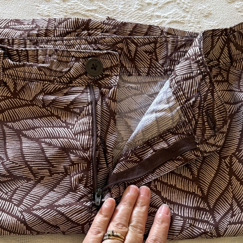 White Stag Women’s Leaf-Print Athletic Skort Brown/Tan EUC 14 - Picture 10 of 11